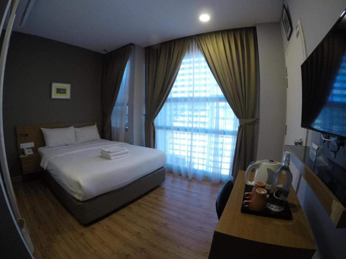 Golden Leaf Boutique Hotel Nusa Idaman Formerly Known As Ariana Hotel Johor Bahru Extérieur photo