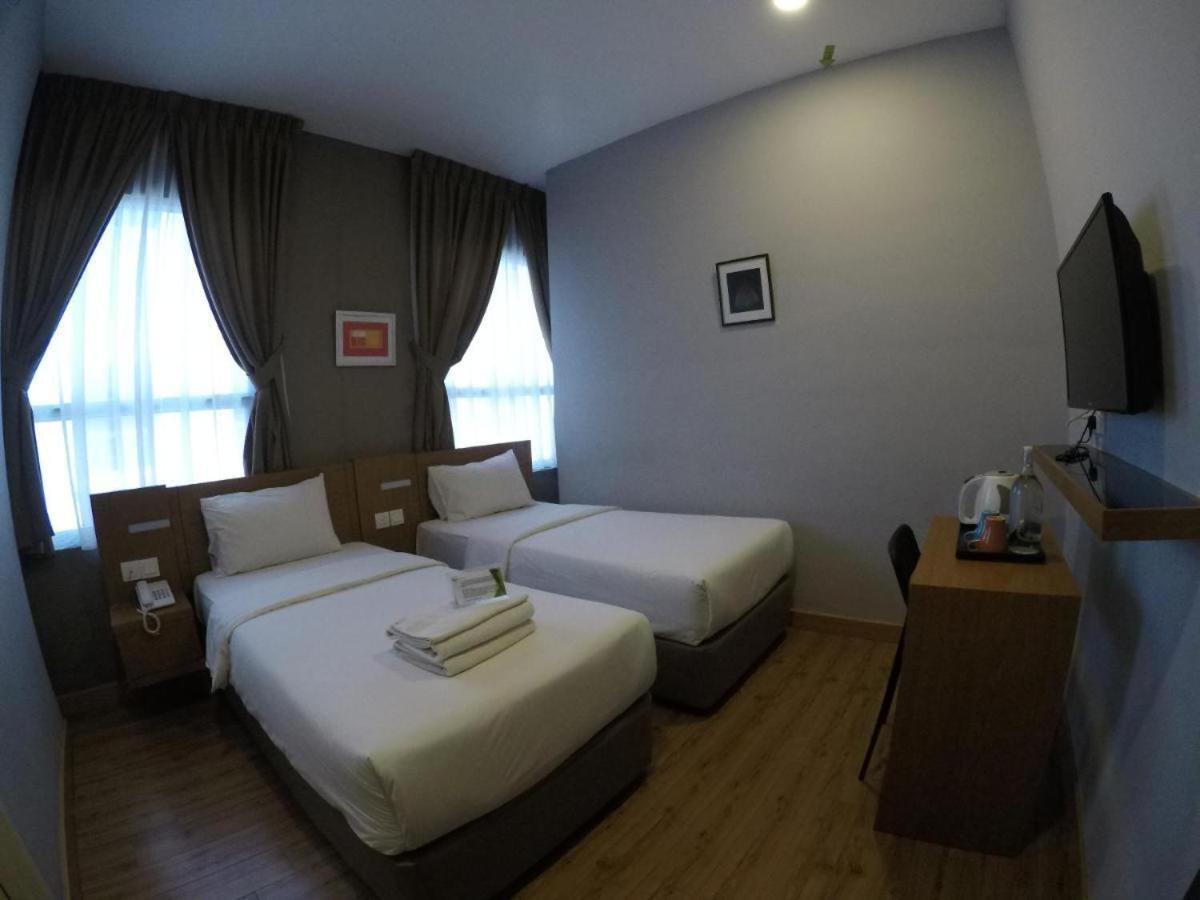 Golden Leaf Boutique Hotel Nusa Idaman Formerly Known As Ariana Hotel Johor Bahru Extérieur photo