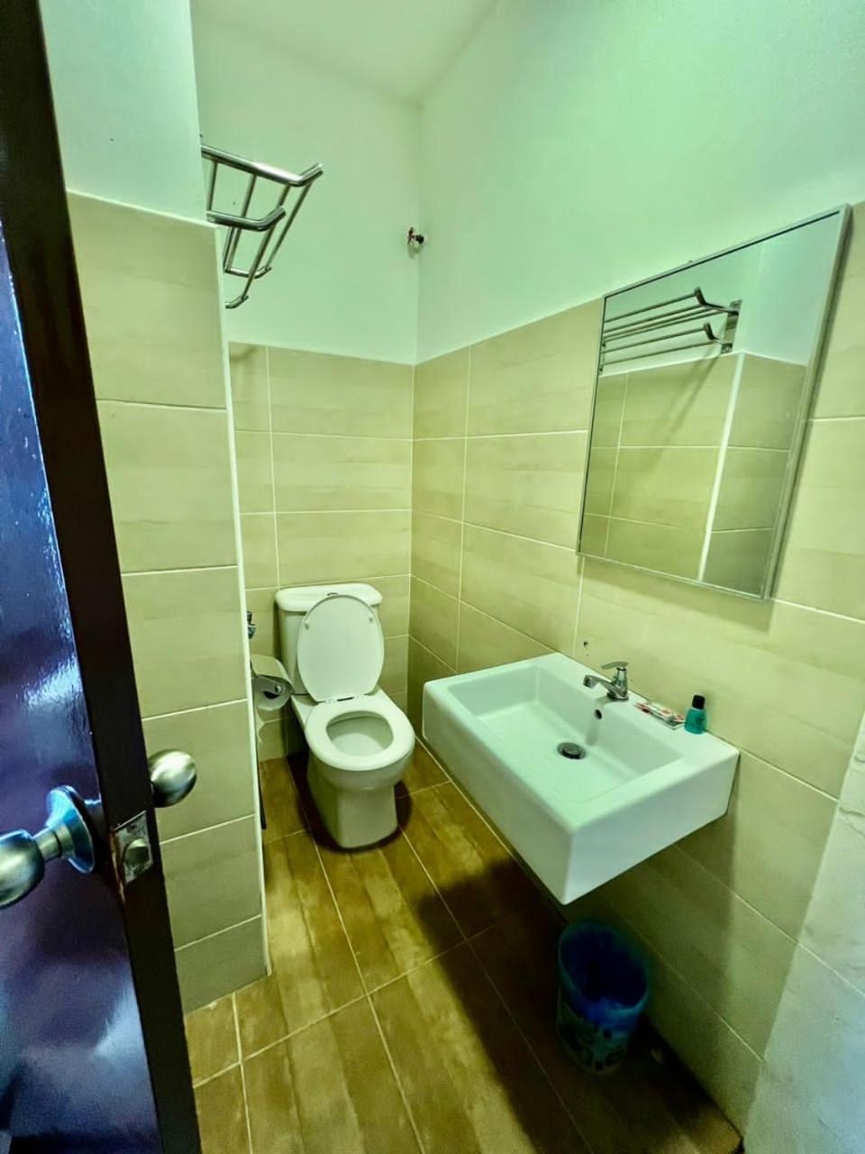 Golden Leaf Boutique Hotel Nusa Idaman Formerly Known As Ariana Hotel Johor Bahru Extérieur photo