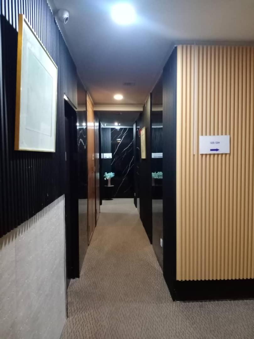 Golden Leaf Boutique Hotel Nusa Idaman Formerly Known As Ariana Hotel Johor Bahru Extérieur photo