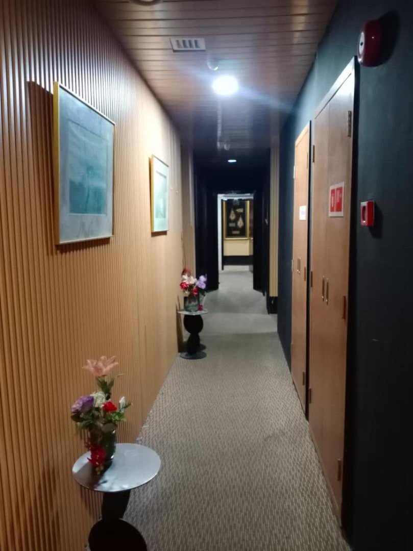 Golden Leaf Boutique Hotel Nusa Idaman Formerly Known As Ariana Hotel Johor Bahru Extérieur photo