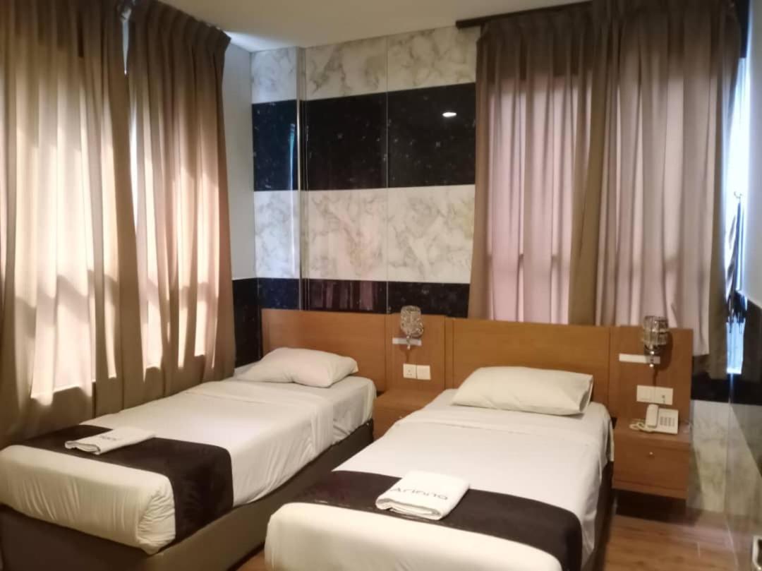 Golden Leaf Boutique Hotel Nusa Idaman Formerly Known As Ariana Hotel Johor Bahru Extérieur photo